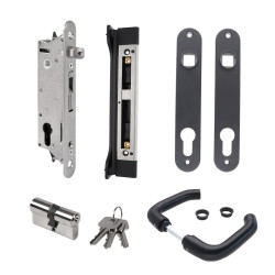 LOCINOX® sada FIFTYSET na zamykanie krídlovej bránky (štítok, doraz, cylindrická vložka, kľučka), pre profil 50x40 mm LOCINOX® sada FIFTYSET na zamykanie krídlovej bránky (štítok, doraz, cylindrická vložka, kľučka), pre profil 50x40 mm